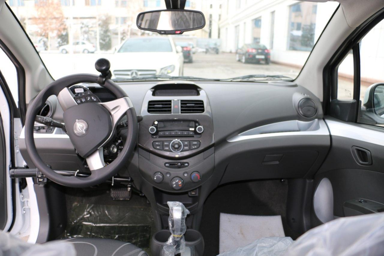 UzAuto Motors начал оснащать автомобили для водителей с ограниченными возможностями&nbsp;